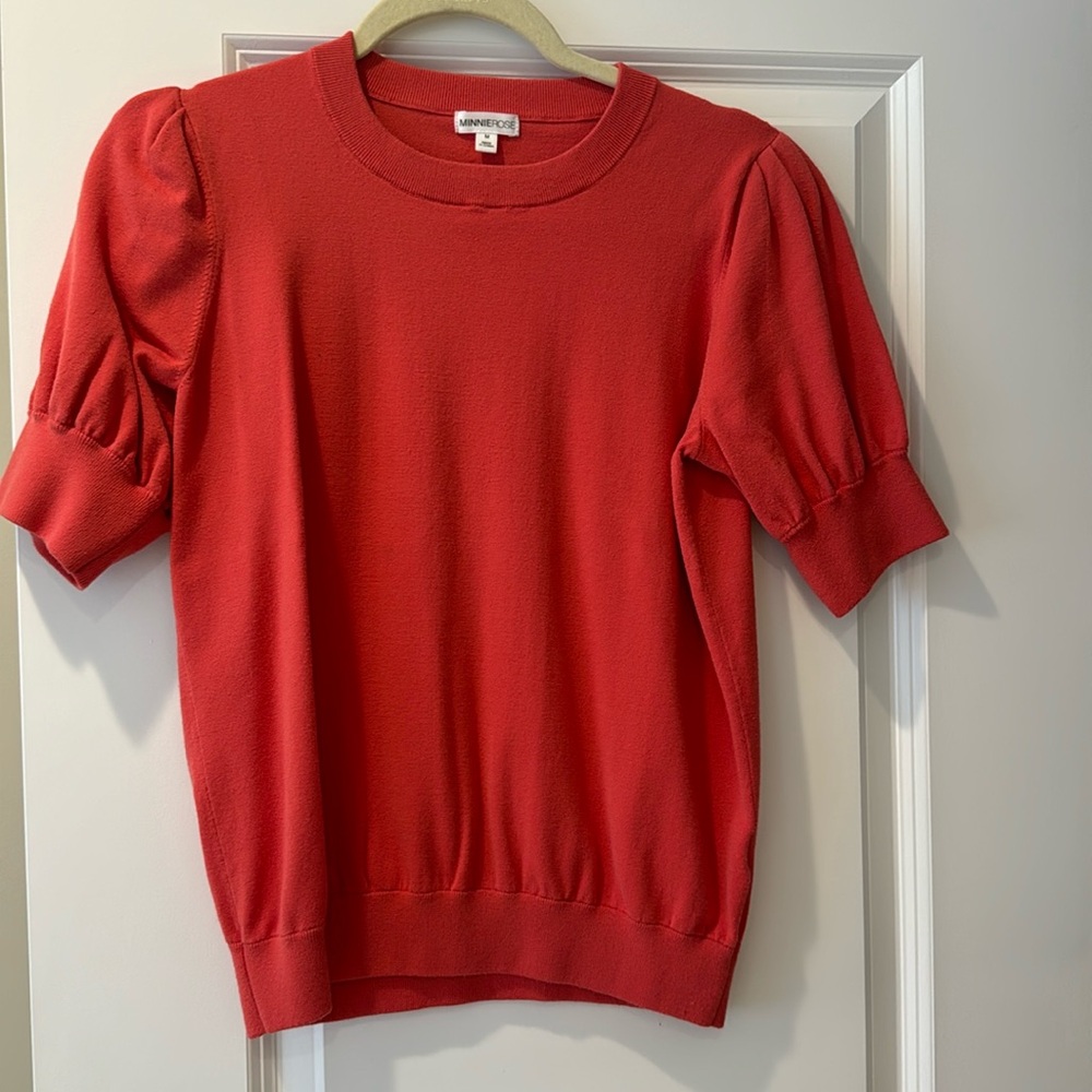 MINNIEROSE  Short Sleeve Top. Size Medium. Tangerine color. Plperfdct condition